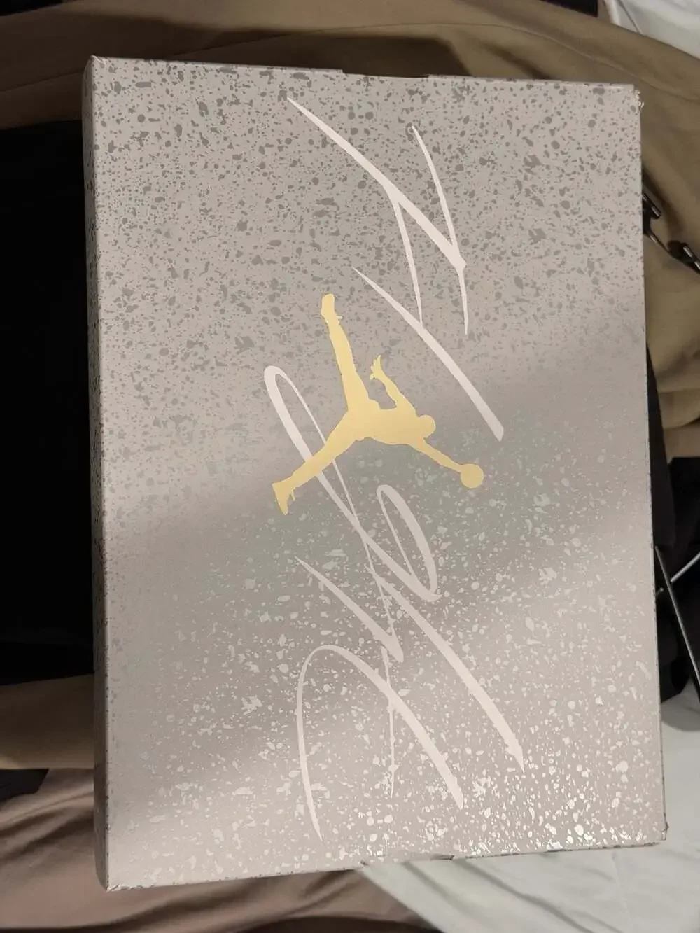 Brand New Jordan 4 Retro SE Craft Photon Dust Pale Vanilla Men's Size 11 - Dead